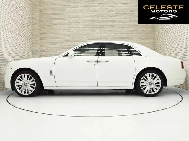 ROLLS-ROYCE Ghost 2018 — photo 2 sur 8