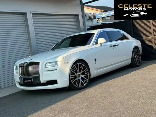 ROLLS-ROYCE Ghost 2013 — photo 1 sur 8