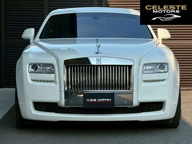 ROLLS-ROYCE Ghost 2013 — photo 3 sur 8