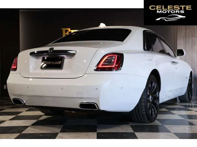 ROLLS-ROYCE Ghost 2021 — photo 3 sur 8