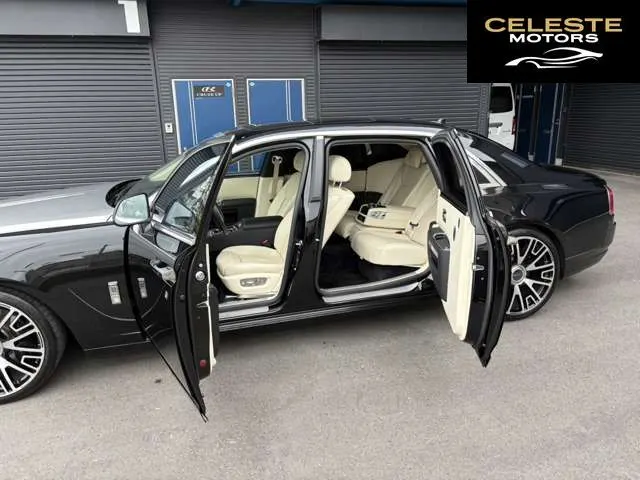 ROLLS-ROYCE Ghost 2016 — photo 6 sur 8