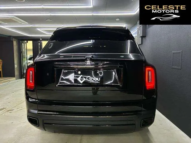 ROLLS-ROYCE Black Badge Cullinan 2021 — photo 2 sur 8