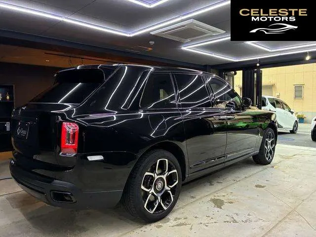 ROLLS-ROYCE Black Badge Cullinan 2021 — photo 4 sur 8
