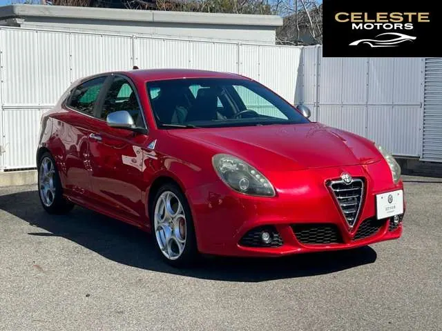 ALFA ROMEO Romeo 2012 — photo 5 sur 8