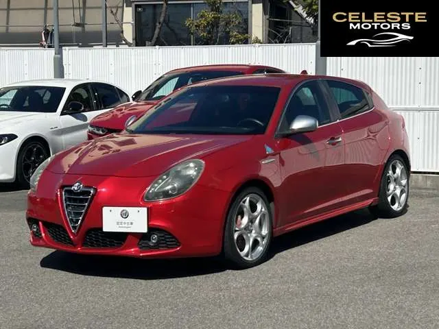 ALFA ROMEO Romeo 2012 — photo 6 sur 8