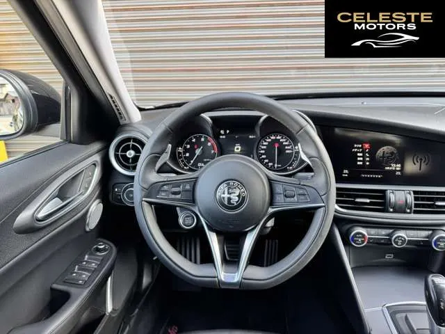 ALFA ROMEO Romeo 2017 — photo 6 sur 8