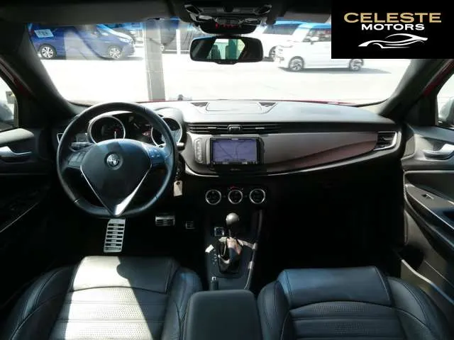 ALFA ROMEO Romeo 2017 — photo 8 sur 8