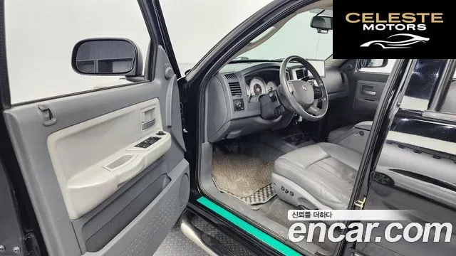 DODGE QUAD CAB 4X4 2006 — photo 10 sur 20