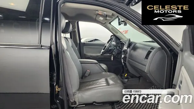 DODGE QUAD CAB 4X4 2006 — photo 11 sur 20
