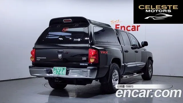 DODGE QUAD CAB 4X4 2006 — photo 2 sur 20