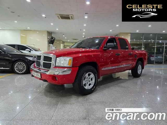 DODGE QUAD CAB 4X4 2005 — photo 25 sur 26