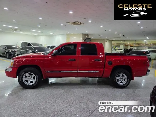 DODGE QUAD CAB 4X4 2005 — photo 3 sur 26