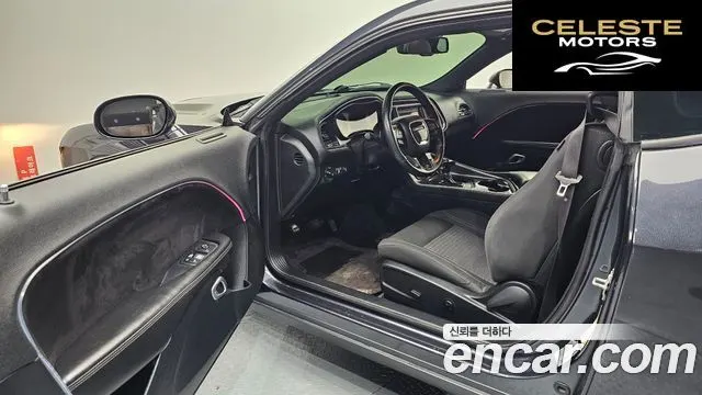 DODGE 3.6 2018 — photo 10 sur 26