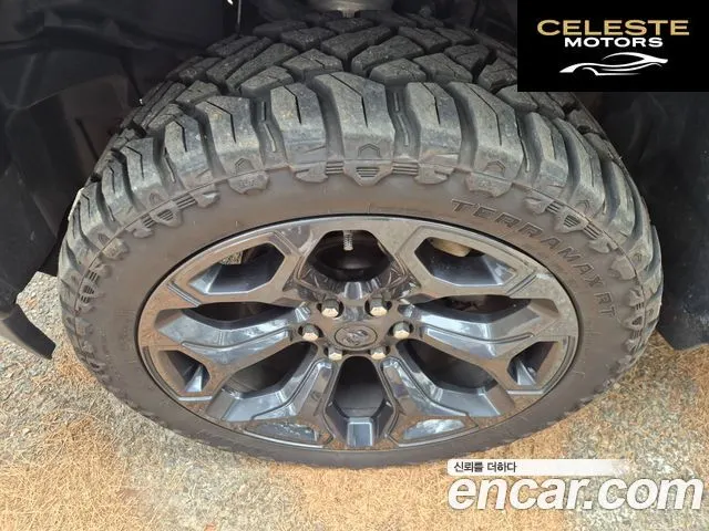 DODGE 5.7 2021 — photo 8 sur 26