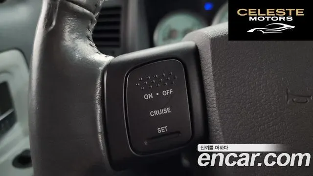 DODGE QUAD CAB 4X4 2005 — photo 15 sur 20