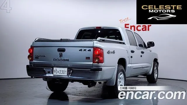DODGE QUAD CAB 4X4 2005 — photo 2 sur 20