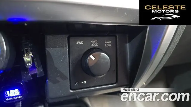 DODGE QUAD CAB 4X4 2007 — photo 18 sur 20