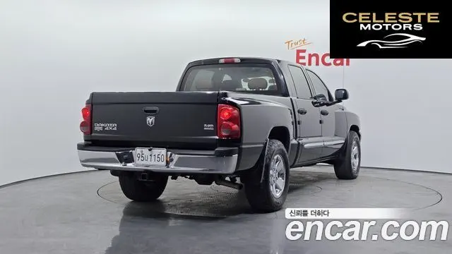 DODGE QUAD CAB 4X4 2007 — photo 2 sur 20