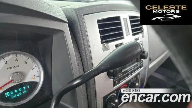 DODGE QUAD CAB 4X4 2007 — photo 9 sur 20