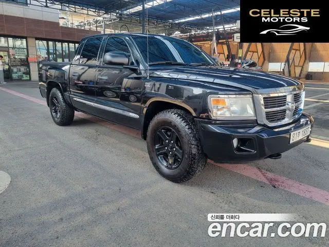 DODGE QUAD CAB 4X4 2010 — photo 20 sur 20