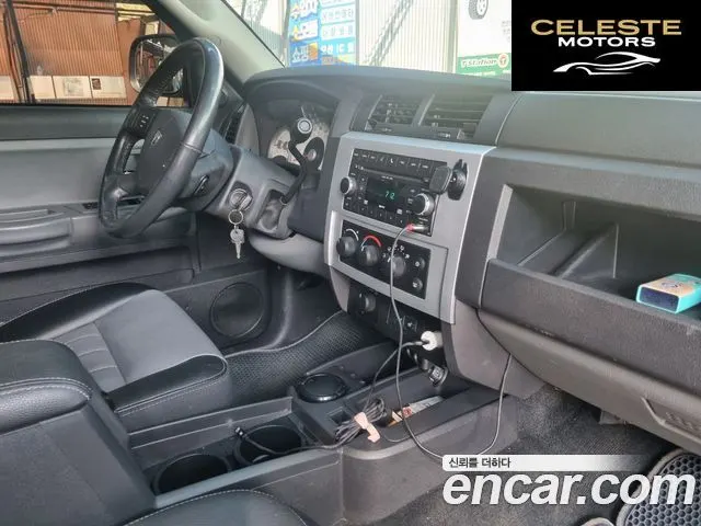 DODGE QUAD CAB 4X4 2010 — photo 6 sur 20