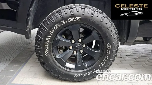 DODGE 5.7 2020 — photo 5 sur 20