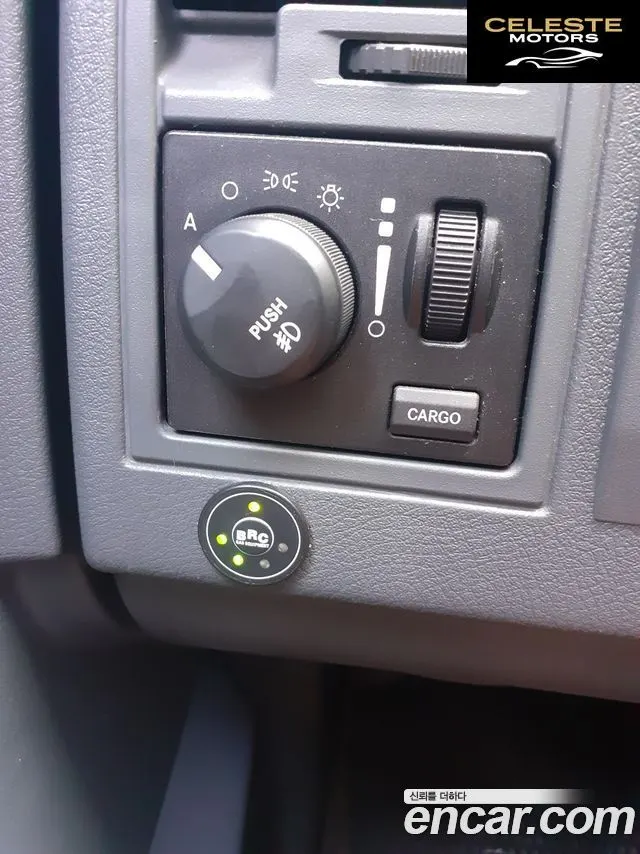 DODGE QUAD CAB 4X4 2007 — photo 12 sur 26
