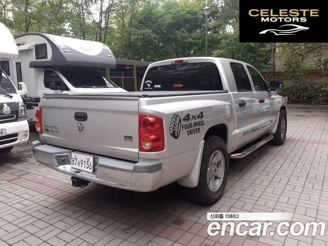 DODGE QUAD CAB 4X4 2007 — photo 2 sur 26