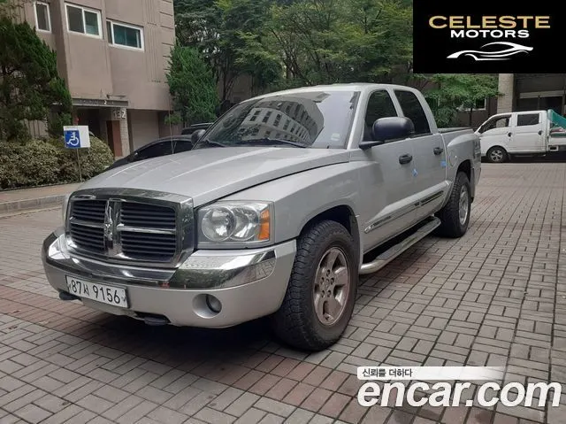 DODGE QUAD CAB 4X4 2007 — photo 21 sur 26