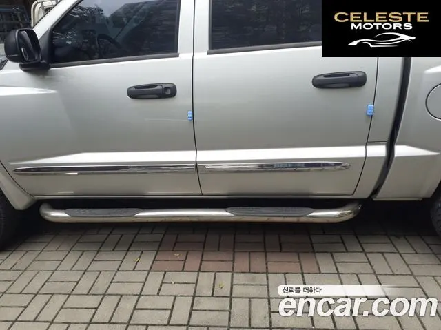 DODGE QUAD CAB 4X4 2007 — photo 6 sur 26