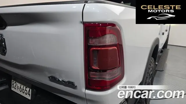 DODGE 5.7 2019 — photo 8 sur 37