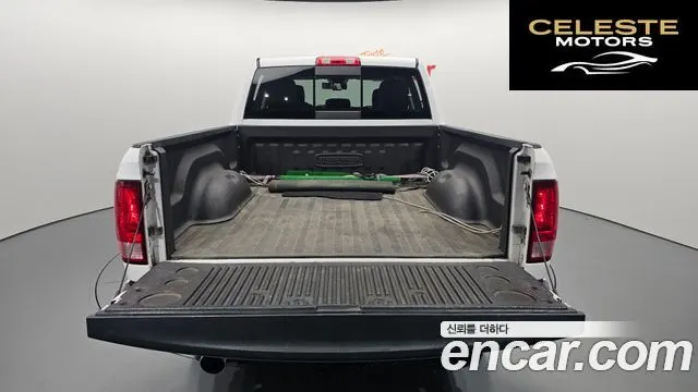 DODGE 5.7 2017 — photo 20 sur 20