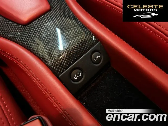FERRARI 458 2011 — photo 18 sur 26