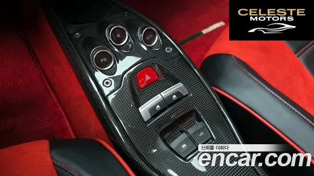 FERRARI 458 Spyder 2013 — photo 9 sur 20