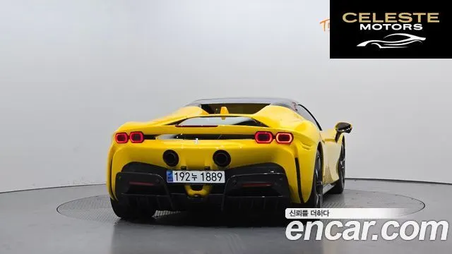 FERRARI SF90 Spyder 4.0 2023 — photo 4 sur 26