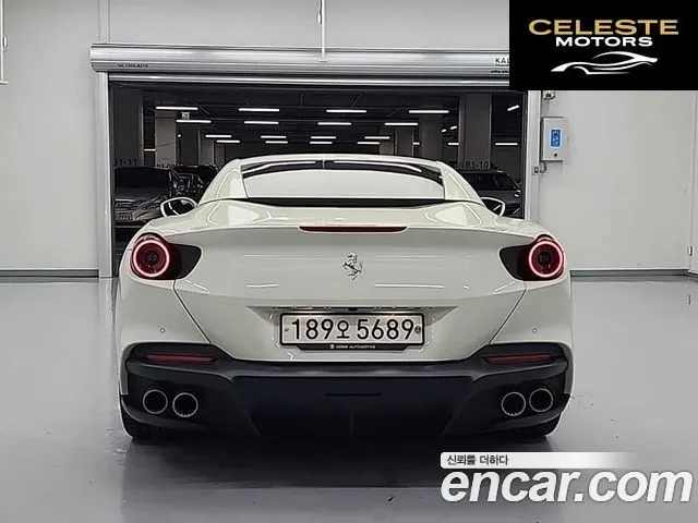 FERRARI Portofino M 3.9 V8 2023 — photo 3 sur 26