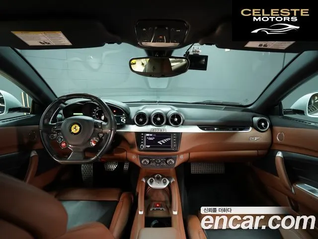FERRARI FF 6.3 V12 2013 — photo 7 sur 26