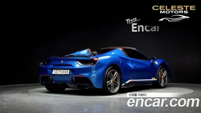 FERRARI 488 Spyder 3.9 2017 — photo 2 sur 26