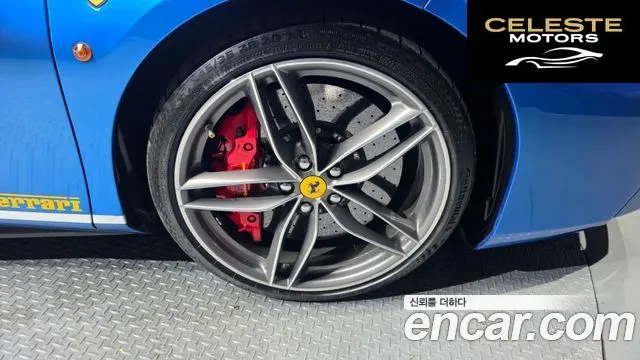 FERRARI 488 Spyder 3.9 2017 — photo 5 sur 26