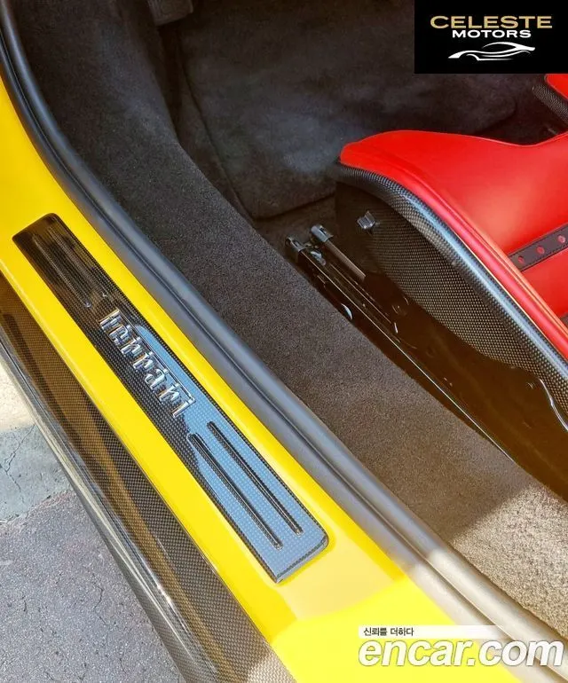 FERRARI 296 GTB 3.0 V6 2023 — photo 12 sur 24