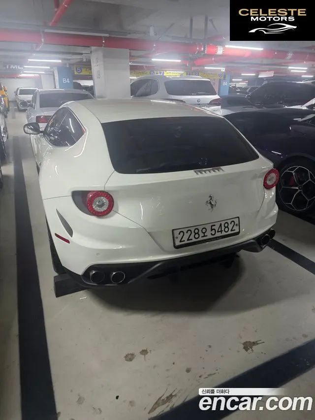 FERRARI FF 6.3 V12 2012 — photo 3 sur 10
