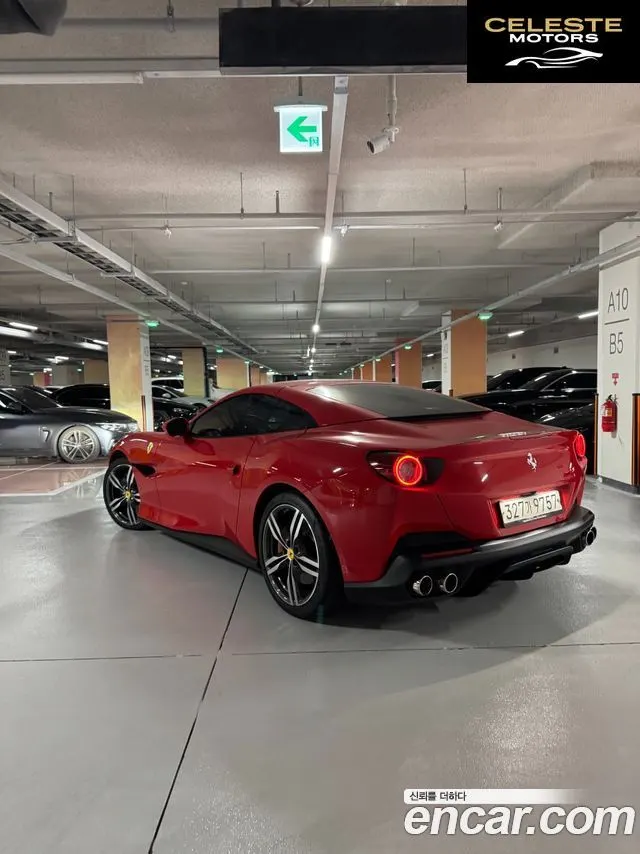 FERRARI Portofino 3.9 V8 2019 — photo 2 sur 16