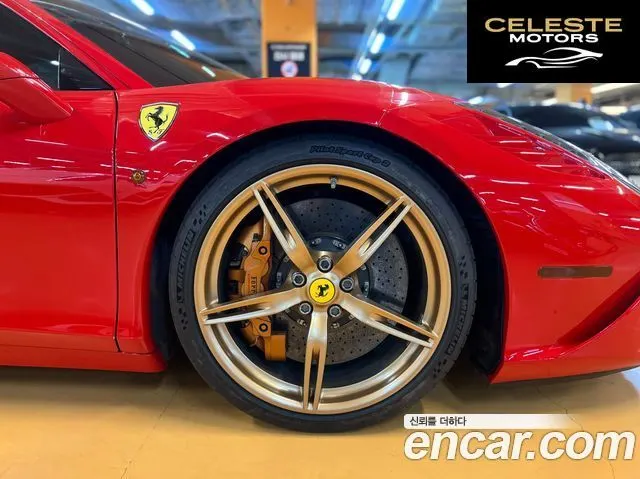 FERRARI 458 2015 — photo 7 sur 23