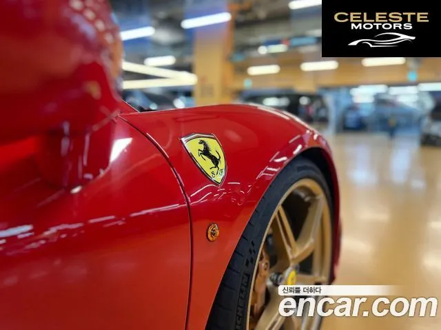 FERRARI 458 2015 — photo 8 sur 23