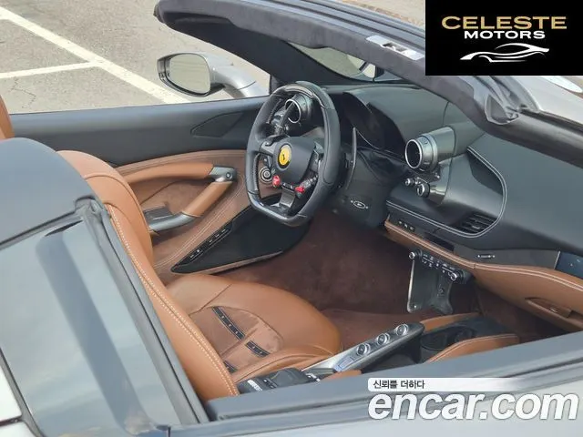 FERRARI F8 Spyder 3.9 V8 2021 — photo 11 sur 26
