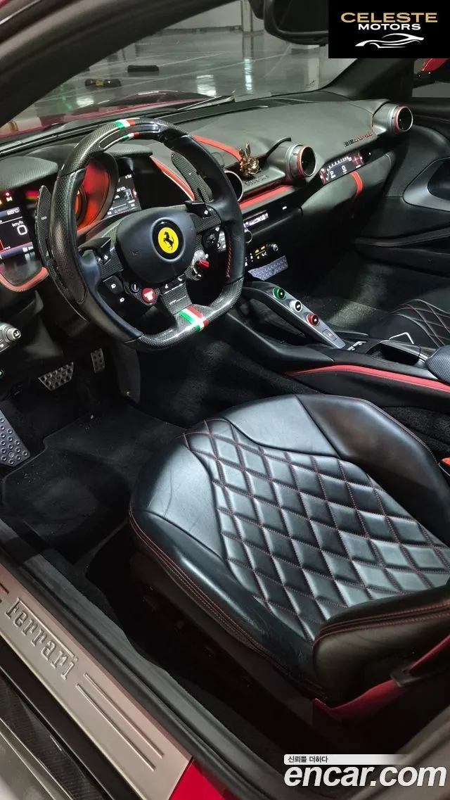 FERRARI 812 6.5 V12 2019 — photo 9 sur 24