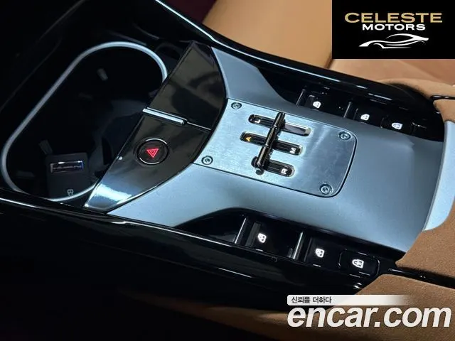 FERRARI Purosangue 6.5 V12 2026 — photo 17 sur 25