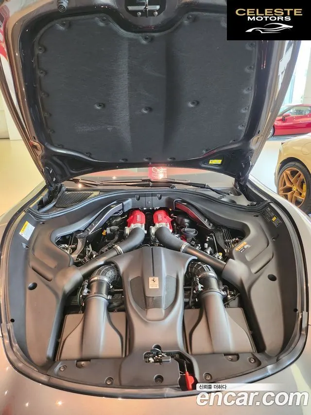 FERRARI Roma 3.9 2023 — photo 6 sur 11