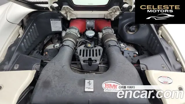 FERRARI 458 Spyder 2012 — photo 6 sur 26