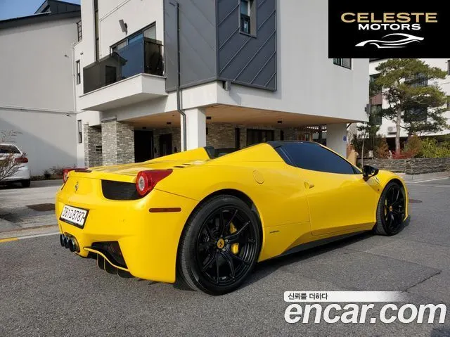 FERRARI 458 Spyder 2013 — photo 20 sur 26